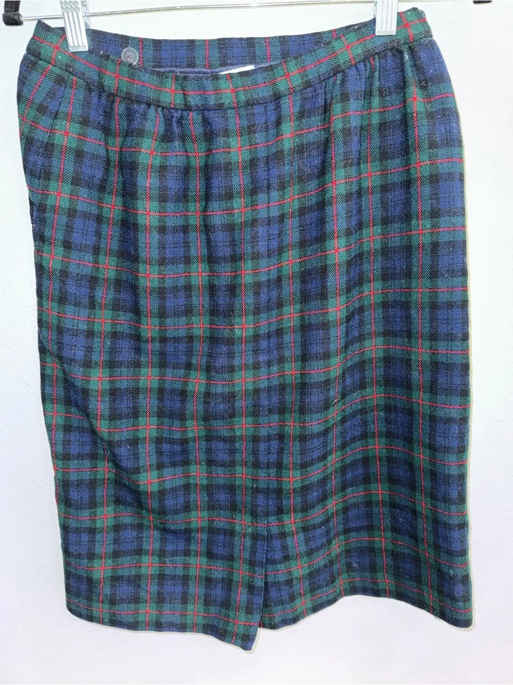 Vintage authentic Argyle Tartan Pendleton Plaid 100% virgin Wool Pencil Skirt 8